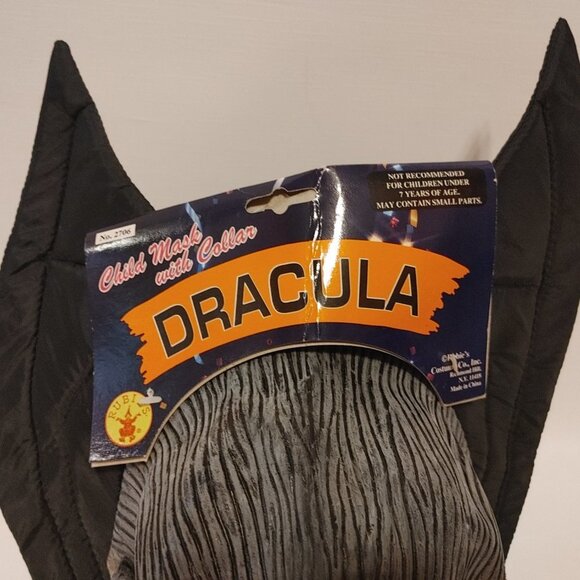 RUBIE'S Dracula Mask with Cowl Child Size BNWT - Picture 4 of 5